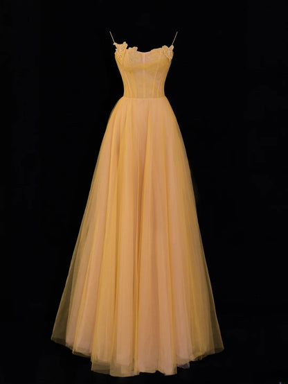 Schlichtes, formelles A-Linien-Abendkleid mit Spaghettiträgern aus gelbem Tüll – ein beeindruckendes langes Ballkleid für Partys und andere Anlässe (SA063)