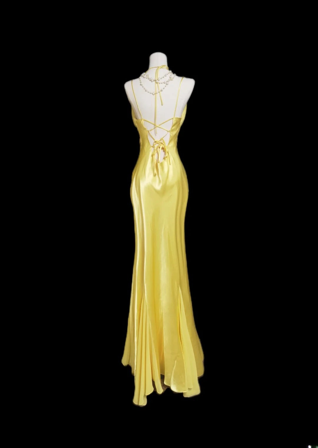 Klassisches Meerjungfrauen-Abendkleid mit V-Ausschnitt, gelber Spitze, rückenfreiem Rüschenbesatz und Rüschen – perfekt für den Schulabschlussball oder als Abendgarderobe AS066