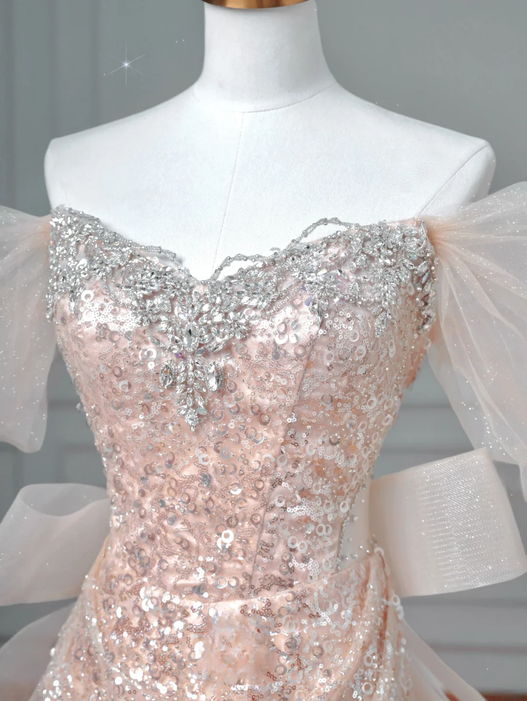Glitzerndes Meerjungfrauen-Kleid mit Herzausschnitt, Pailletten, in zartem Rosa, mit Ärmeln, langes formelles Ballkleid, Abendkleid, Partykleid AQ066