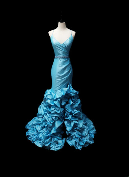 Robe de bal longue vintage sirène bleue à bretelles spaghetti et perles en satin sans manches, idéale pour les soirées de fin d'année scolaire (AS074)