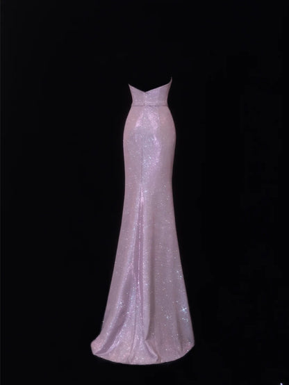 Elegantes, plissiertes Abendkleid im Meerjungfrauen-Stil mit Herzausschnitt in Flieder mit Pailletten – ein beeindruckendes, langes Partykleid (SA074).
