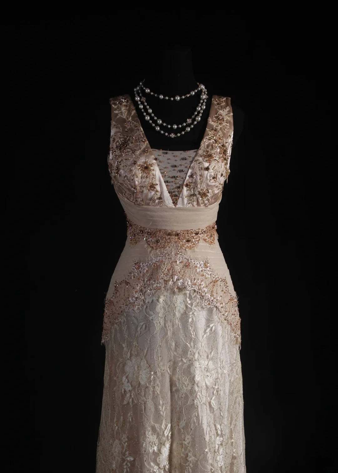 Cocktailkleider für Damen im 90er-Jahre-Stil, A-Linie, V-Ausschnitt, Spitze mit Perlen, lange Kleider für Abschlussfeiern, Ballkleider AS074