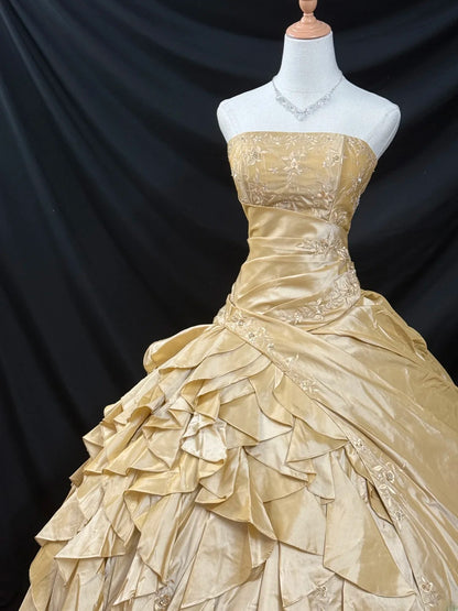 Princess Ball Gown Strapless Yellow Satin Sleeveless With Lace Long Quinceanera Dress vestido de 15 de cenicienta RB3485