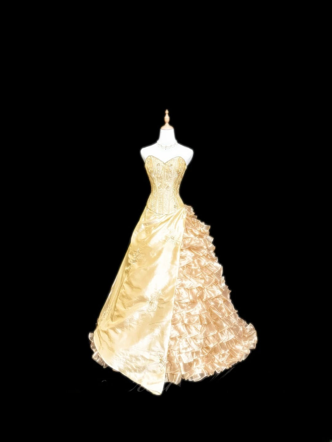 Princess Ball Gown Strapless Gold Satin Sleeveless With Beading Long Quinceanera Dress vestido de 15 de cenicienta RB3486