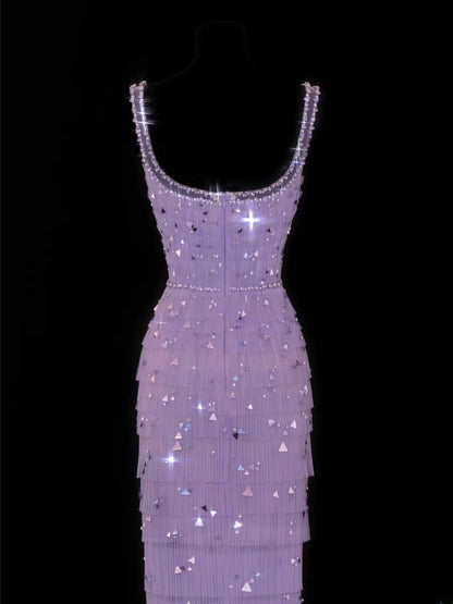 Elegantes, eckiges Etuikleid aus lila Tüll mit Perlen und Strasssteinen im formellen Stil – ein beeindruckendes langes Ballkleid oder Abendkleid SA099