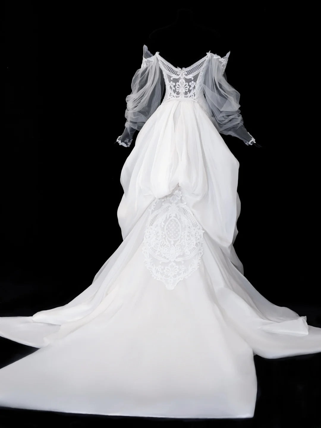 Elegant Women's Mermaid Off The Shoulder With Long Sleeves White Tulle Lace Long Wedding Gowns Dresses SA102
