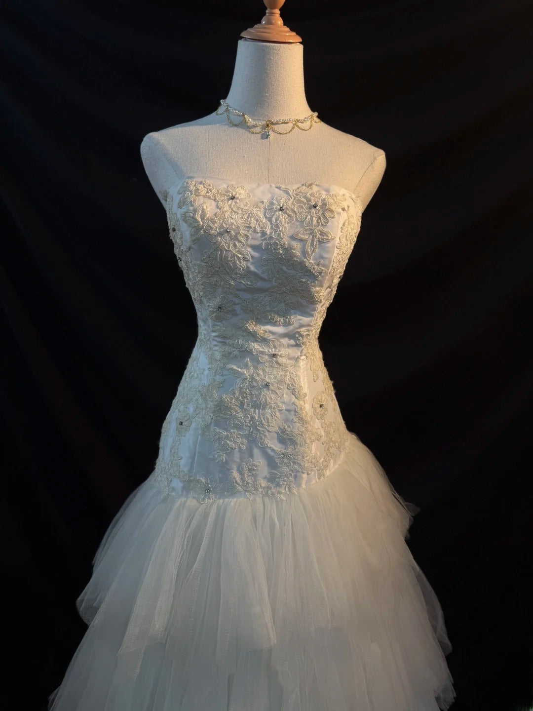 Robes de bal blanches sirène bustier en tulle sans manches pour femmes tenues de soirée formelles longues RB3569