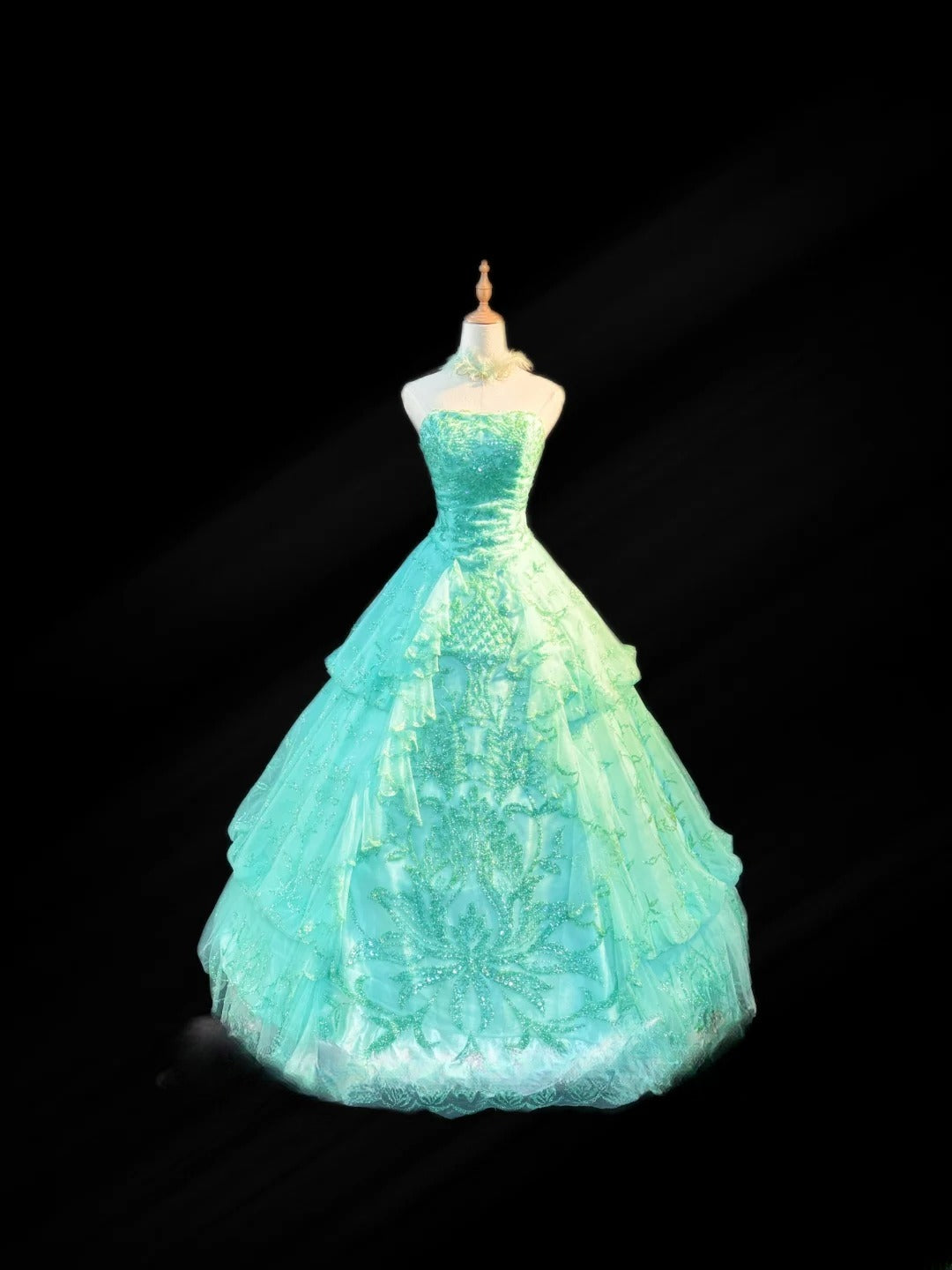 Modest Ball Gown Strapless Blue With Tiered Layers Sleeveless Long Sweet 16 Dresses Seventeen Quince Dress RB3571
