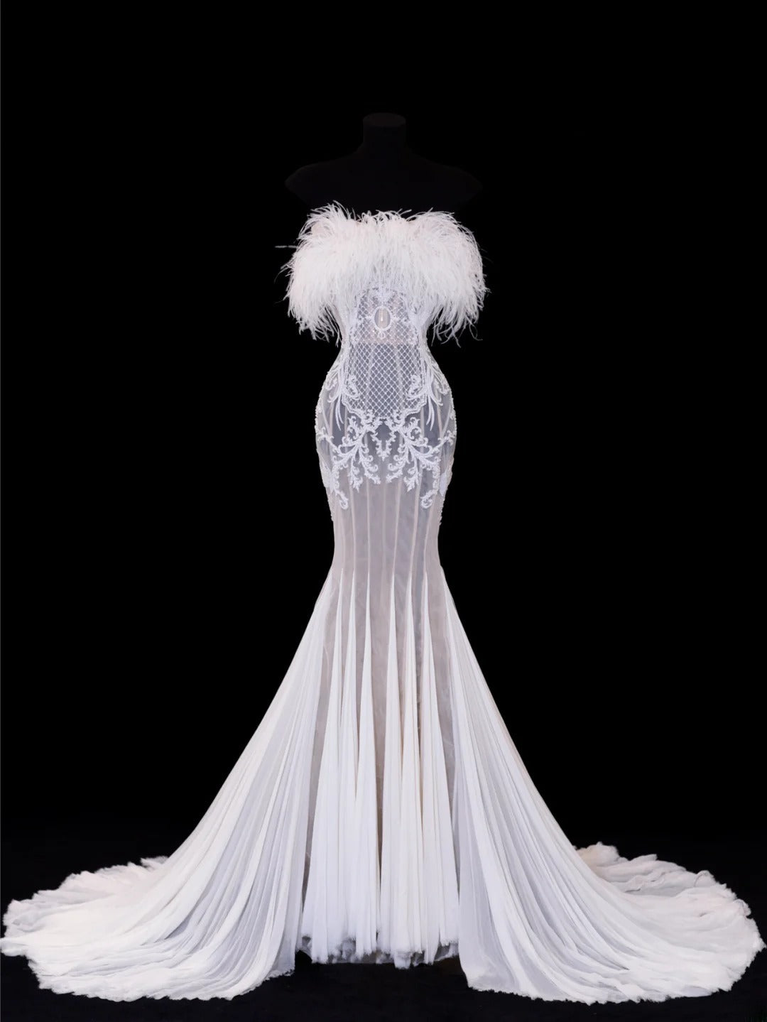Elegant Women's Mermaid Strapless With Feathers Appliques White Long Wedding Gowns Dresses SA112