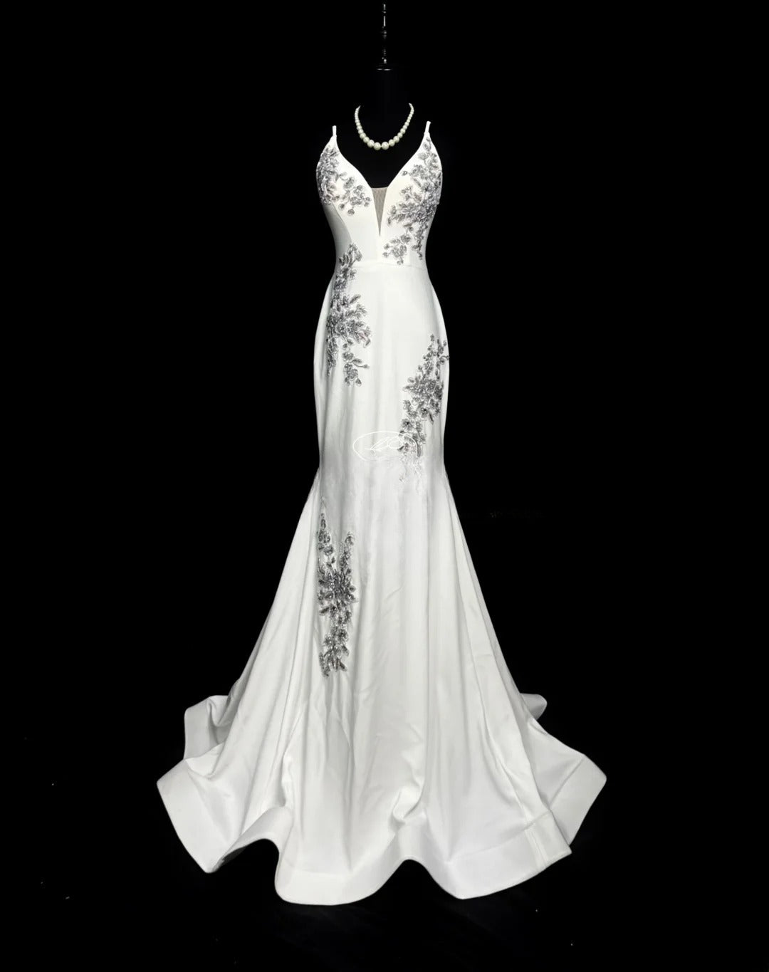 Vintage 70s Prom Dresses Mermaid Spaghetti Strap White Satin With Appliqued Beading Long Party Dress Formal Outfits RB5923