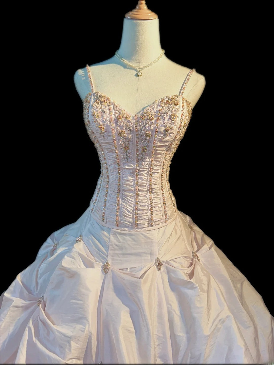 Modest Ball Gown Spaghetti Strap Blush Pink With Beading Sleeveless Long Sweet 16 Dresses Seventeen Quince Dress RB3573