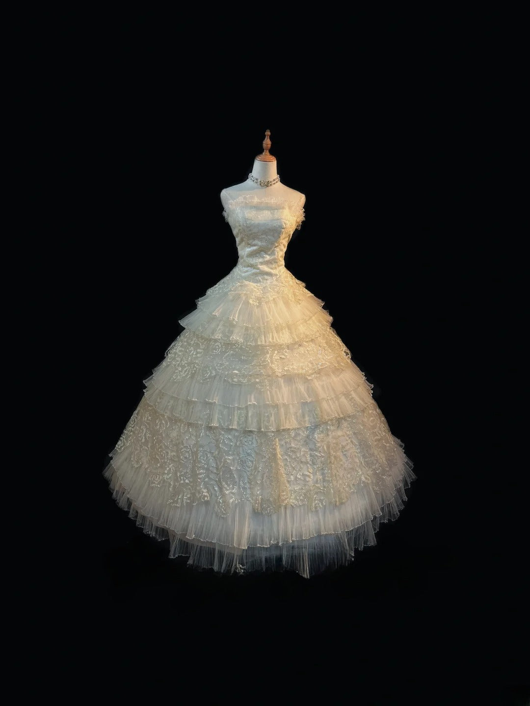 Vintage Princess Wedding Dress Ball Gown Strapless Sequined White Brides Gown Long Bridal Dress RB5792