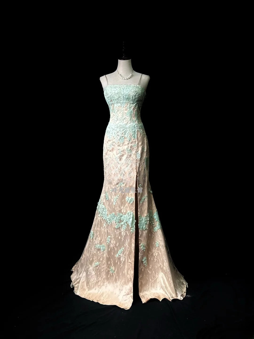 Modest Prom Dresses Mermaid Spaghetti Strap Blue Lace Champagne Tulle With Appliqued Long Party Dress Formal Outfits RB5948