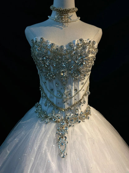 Cute Ball Gown Sweetheart White Tulle With Beading Long Sleeveless Sweet 16 Dresses Seventeen Quince Dress RB3585