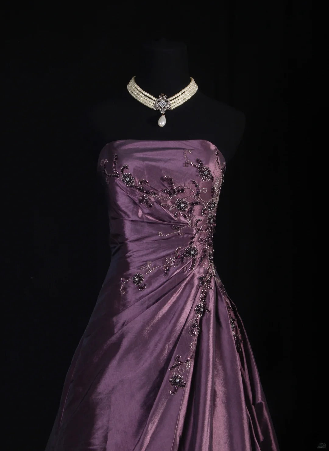 Retro-Ballkleider für Damen, trägerloses Cocktailkleid mit Perlen und Cape im 90er-Jahre-Stil, lila, langes Abendkleid, Abschlussballkleid AS143