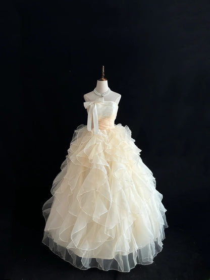 Modest Ball Gown Strapless Champagne With Tiered Layers Long Quince Dress Voluminous Sweet 16 Sweet Sixteen Outfits Vestido de 15 RB7526