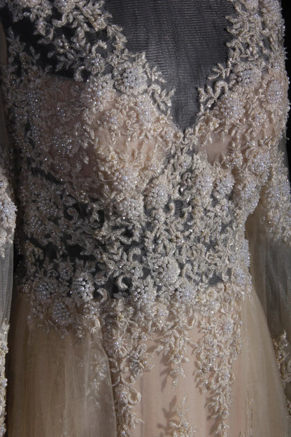 Robe de mariée élégante pour femme, coupe trapèze, col en V, manches longues, dentelle champagne, longueur au sol, AS151
