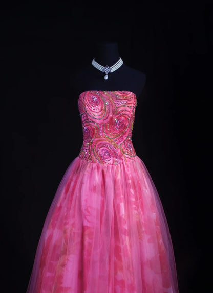 Vintage-Ballkleid, trägerloses, trägerloses Abendkleid im Stil der 1950er Jahre in Pink – ein beeindruckendes langes Abendkleid für Partys und festliche Anlässe (AS158).
