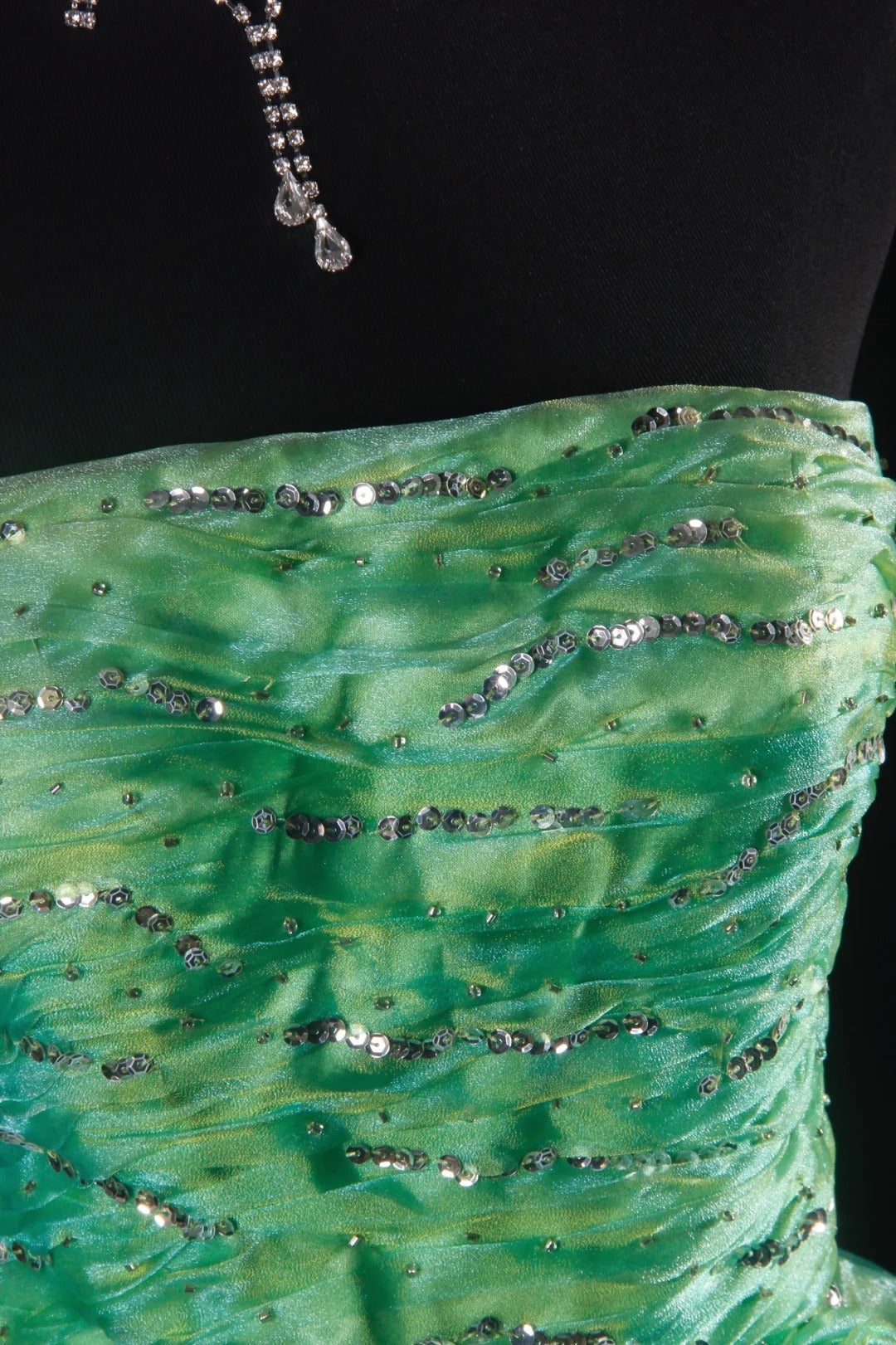 Robe de bal chic sans bretelles verte courte pour un 16e anniversaire, robe de cocktail en organza AS165