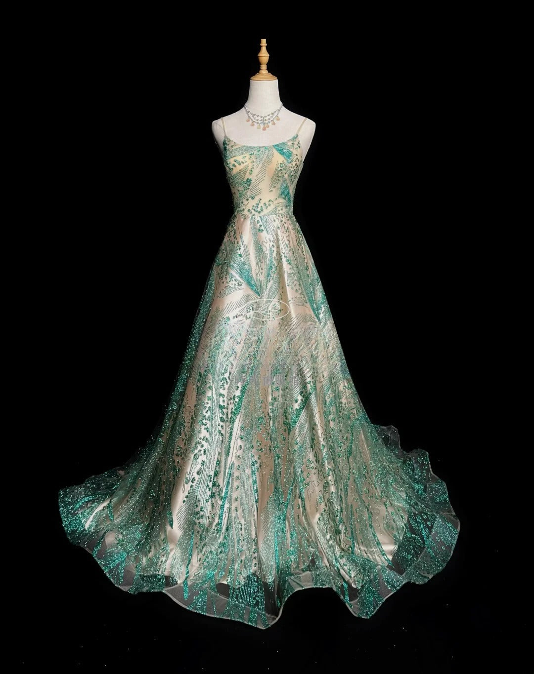 Vintage Prom Dresses Ball Gown Spaghetti Strap Green Sequin Long Party Gown Formal Outfits RB5979