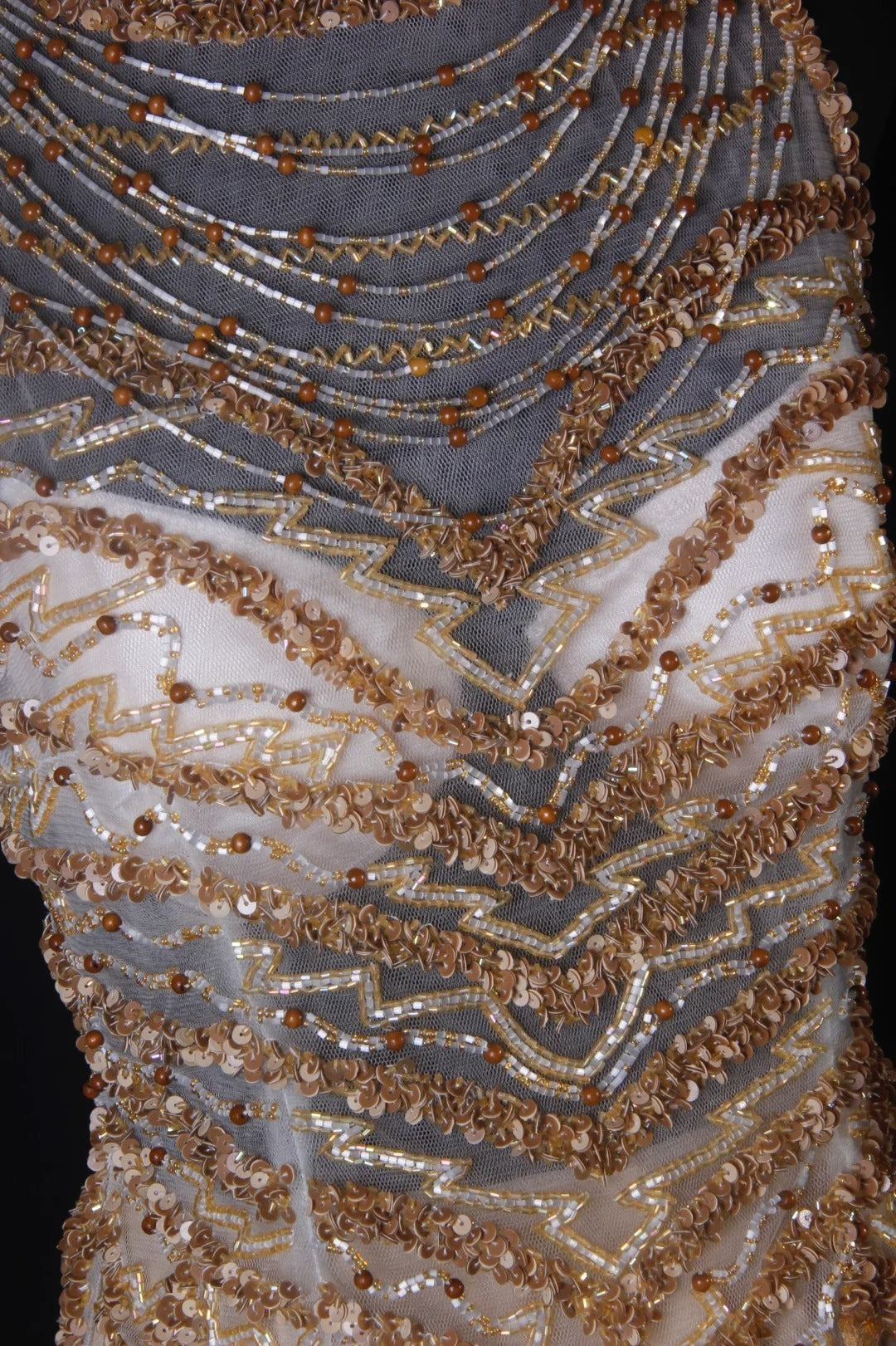 Funkelnde Ballkleider im ästhetischen A-Linien-Stil mit Rundhalsausschnitt aus champagnerfarbenem Chiffon mit Perlen – Inspiration für festliche, halbformelle Anlässe für Teenager und Jugendliche der Oberstufe (AS174)