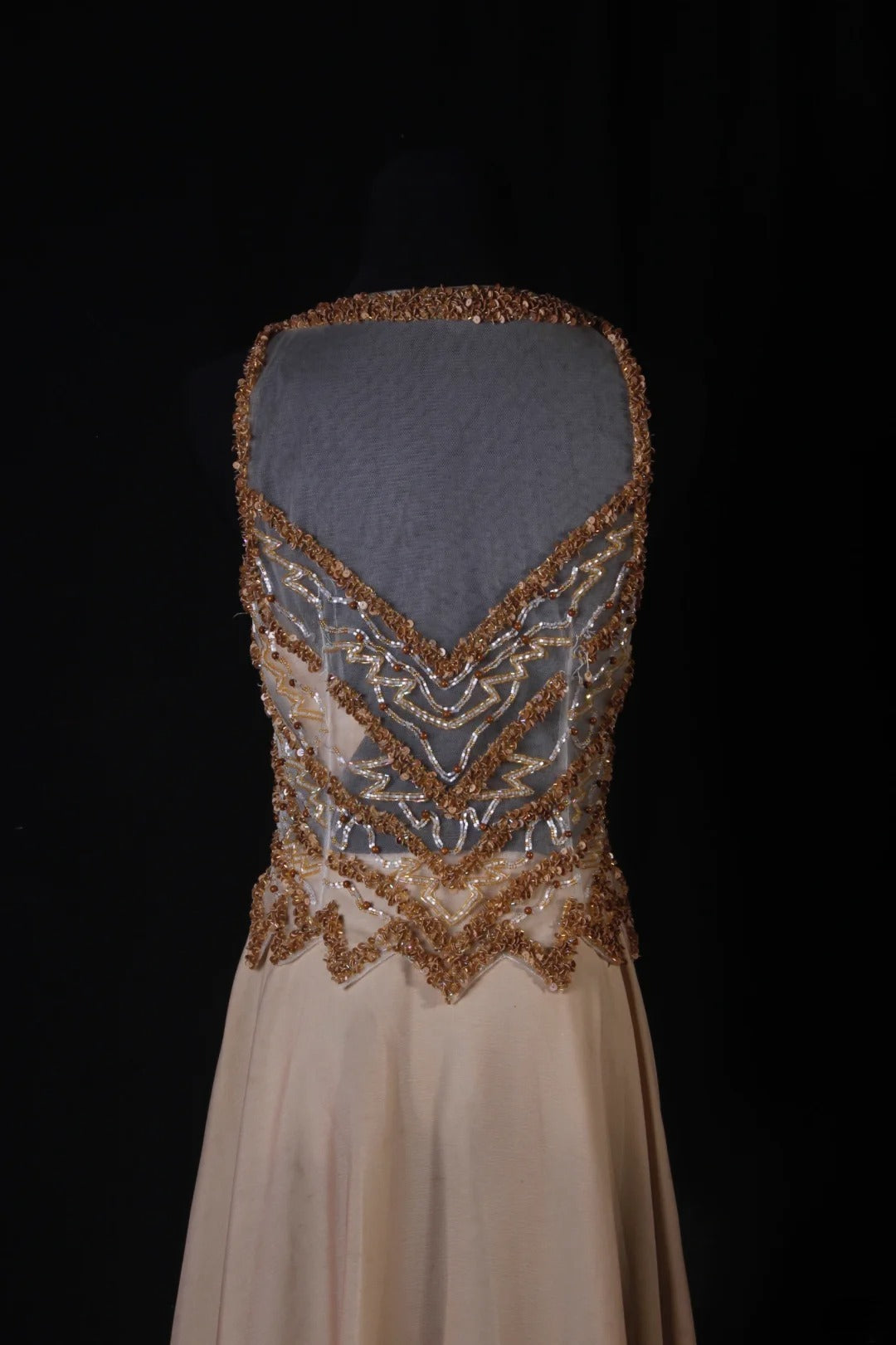 Funkelnde Ballkleider im ästhetischen A-Linien-Stil mit Rundhalsausschnitt aus champagnerfarbenem Chiffon mit Perlen – Inspiration für festliche, halbformelle Anlässe für Teenager und Jugendliche der Oberstufe (AS174)