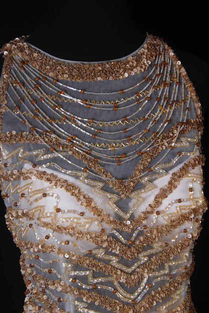Funkelnde Ballkleider im ästhetischen A-Linien-Stil mit Rundhalsausschnitt aus champagnerfarbenem Chiffon mit Perlen – Inspiration für festliche, halbformelle Anlässe für Teenager und Jugendliche der Oberstufe (AS174)