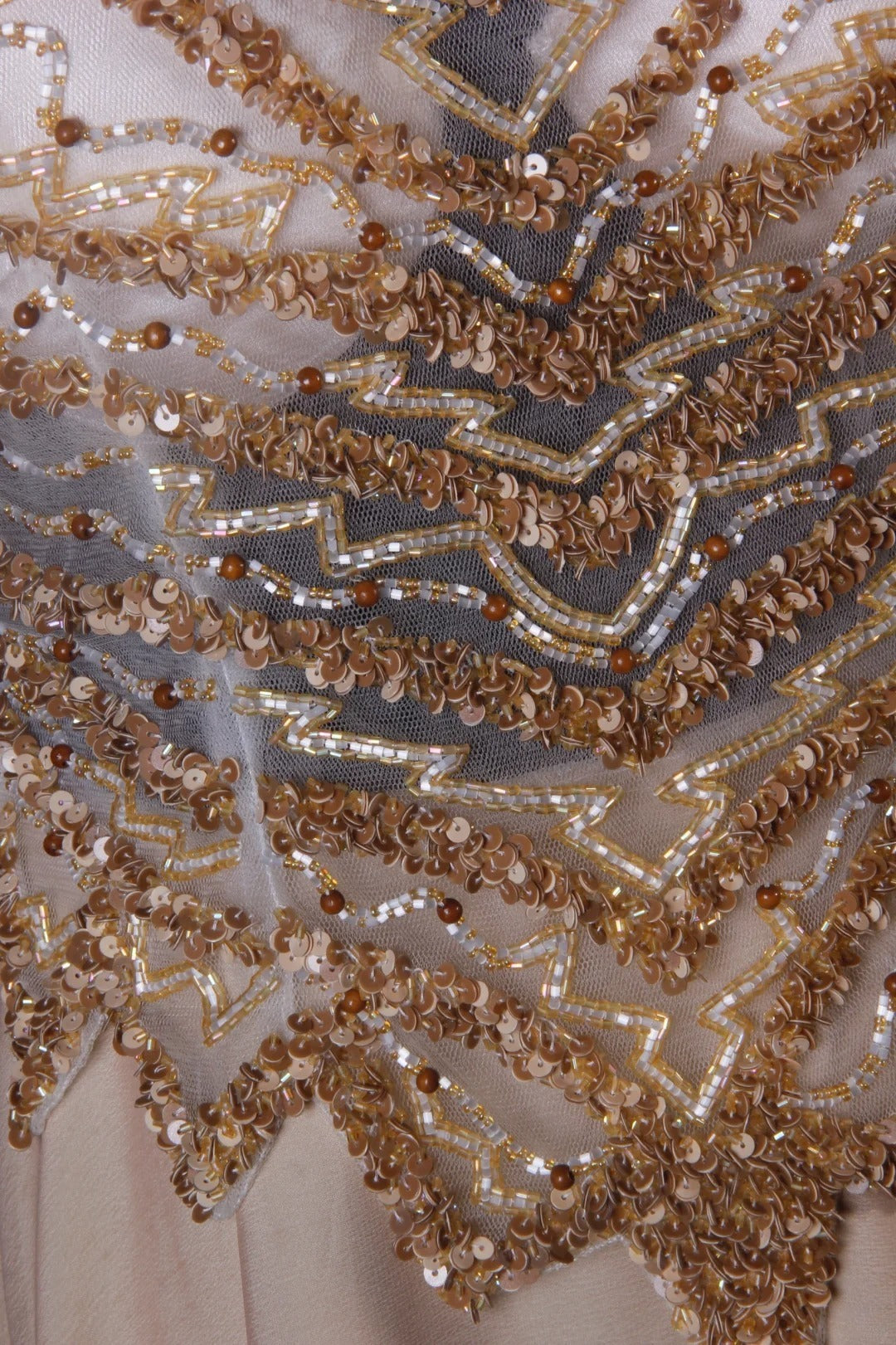 Funkelnde Ballkleider im ästhetischen A-Linien-Stil mit Rundhalsausschnitt aus champagnerfarbenem Chiffon mit Perlen – Inspiration für festliche, halbformelle Anlässe für Teenager und Jugendliche der Oberstufe (AS174)