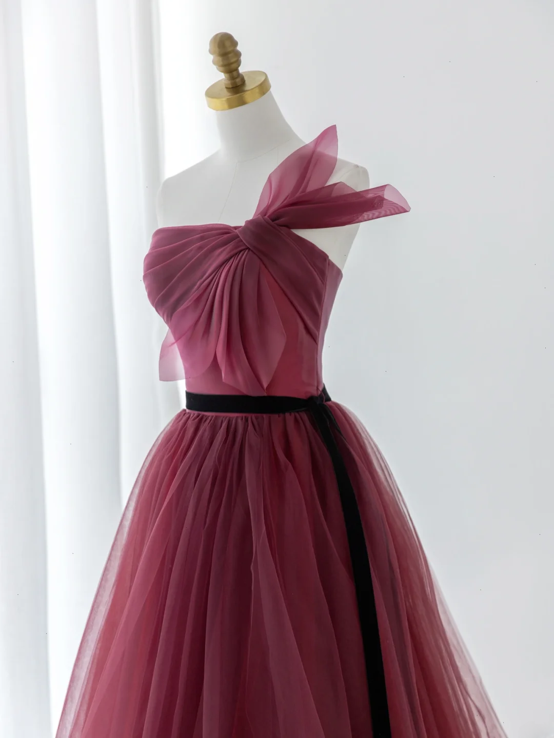 Elegantes, trägerloses, burgunderrotes Tüll-Abendkleid, langes, formelles Ballkleid, Tanznacht-Outfit, Abendkleid zum 18. Geburtstag AS177