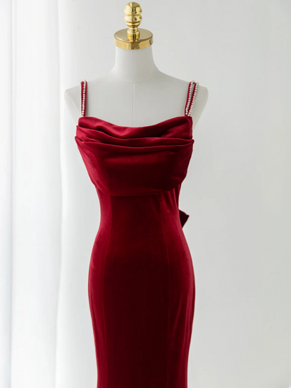 Sexy Meerjungfrauen-Abendkleid mit Spaghettiträgern aus dunkelburgunderfarbenem Samt – modisches und ästhetisches Design für Teenager, festliche Kleider, Party-Outfits, Ballkleid AB1151