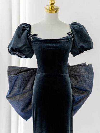 Sexy Meerjungfrauen-Abendkleid aus marineblauem Samt mit Spaghettiträgern – modisches und ästhetisches Design für Teenager, festliche Kleider, Party-Outfits, Ballkleid AS180