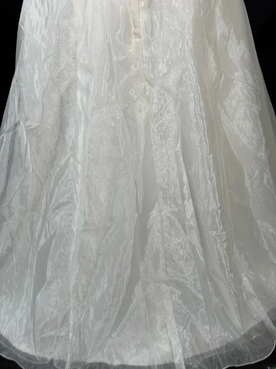 Classy Ball Gown Strapless White With Appliqued Lace Brides Gown Bridal Dress Long Poofy Wedding Dresses RB5789