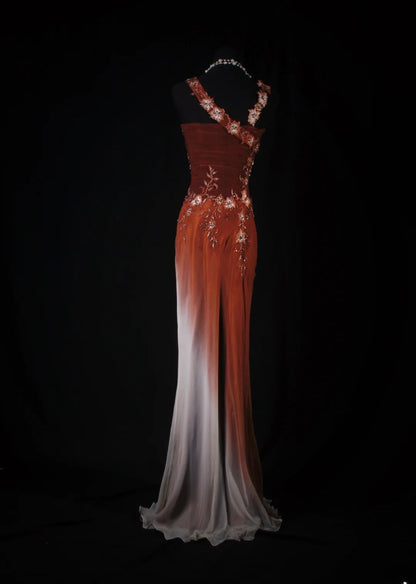 Robe de soirée sirène chic à fines bretelles en mousseline bordeaux ornée d'appliques de perles, idéale pour les bals de fin d'année et les fêtes d'adolescentes (AB2187)