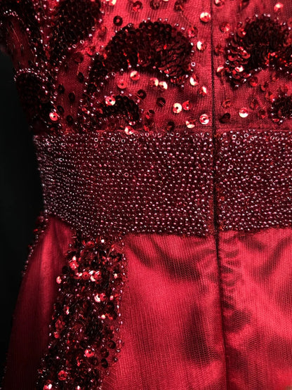 Vintage Prom Dresses A line V Neck Red Tulle With Beads Crystals Sleeveless Long Formal Outfits RB6005