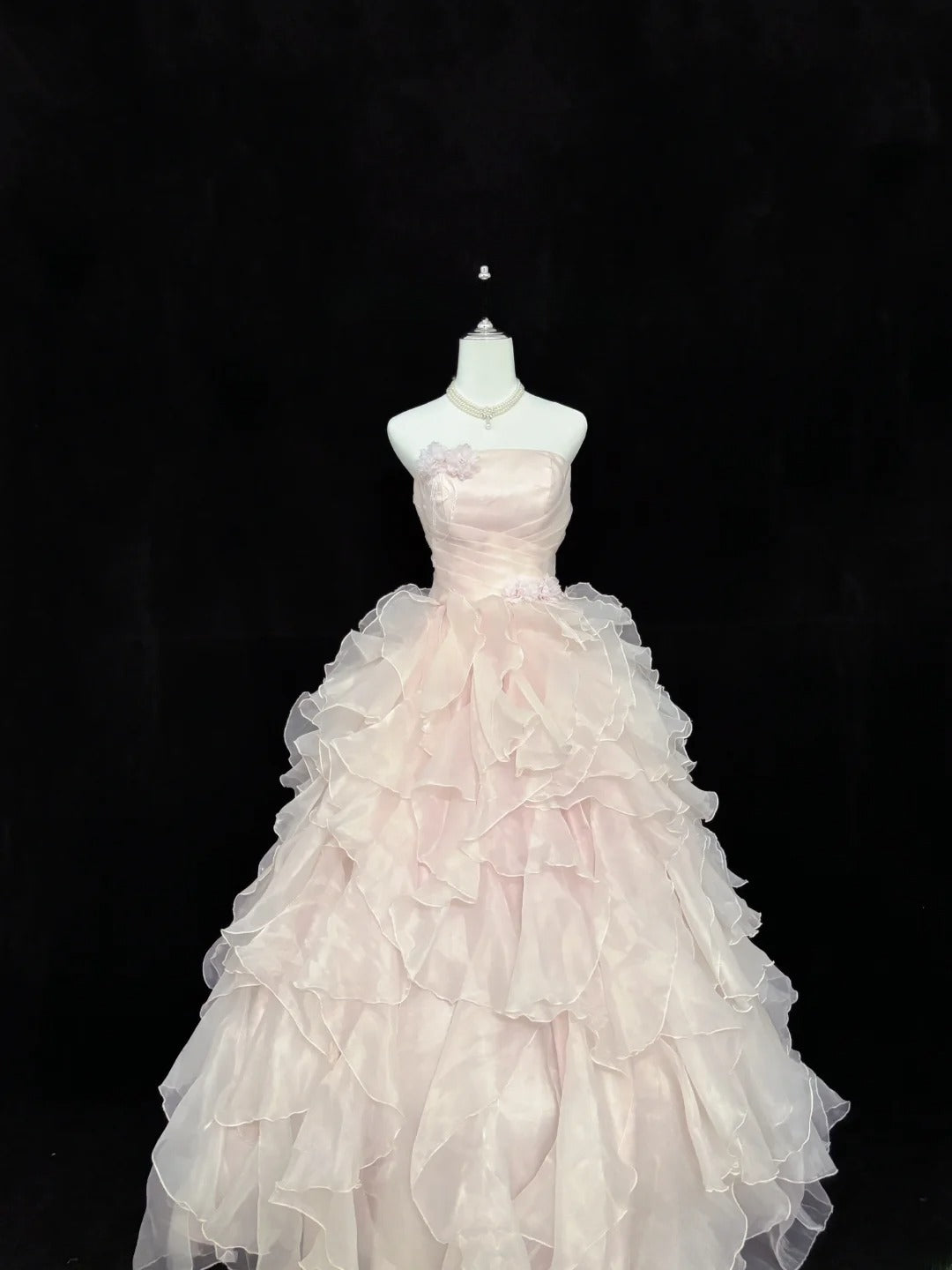 Fairytale Dream Ball Gowns Strapless Light Pink Poofy Long Quince Dress Sweet 16 Ideas Quinceanera Dresses Vestidos De 15anos RB7636