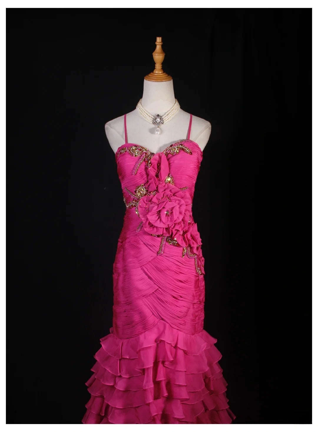 Robe de bal élégante années 50, sirène, bretelles spaghetti, mousseline rose fuchsia, à volants et perles, robe de soirée longue AS237