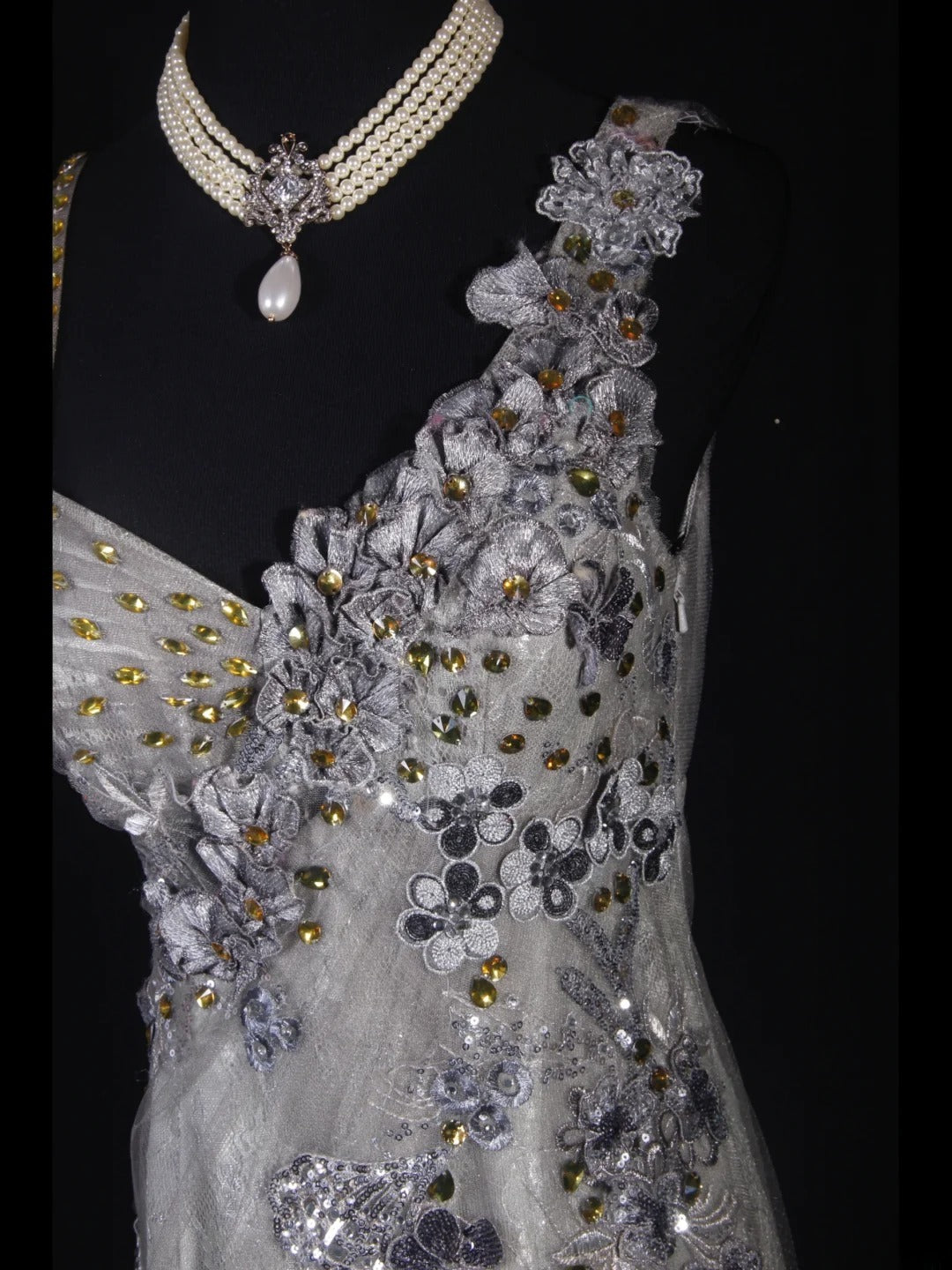 Robe de bal élégante années 1950, sirène, bretelles spaghetti, dentelle gris argenté ornée de perles, robe de soirée longue AS242