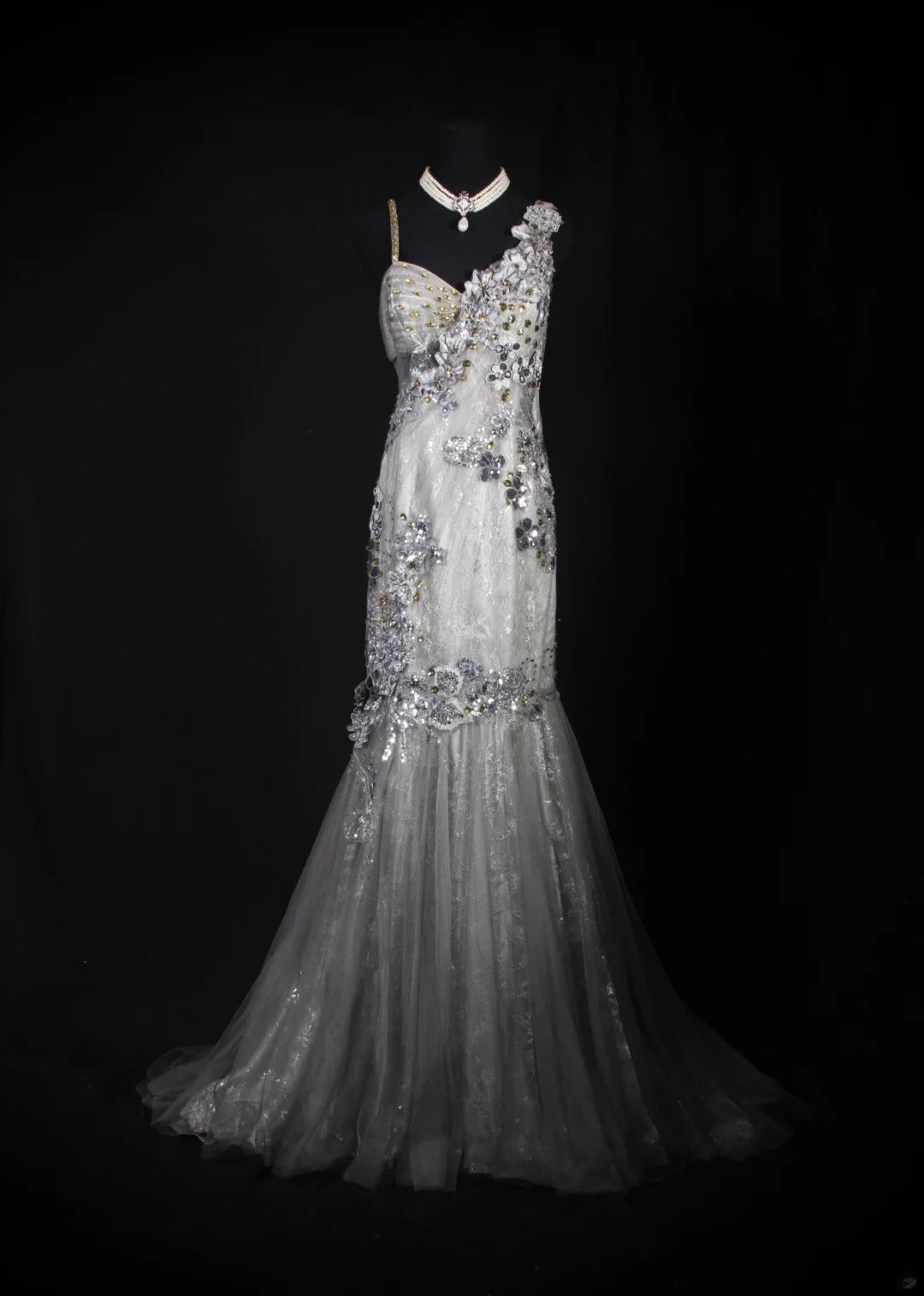 Robe de bal élégante années 1950, sirène, bretelles spaghetti, dentelle gris argenté ornée de perles, robe de soirée longue AS242