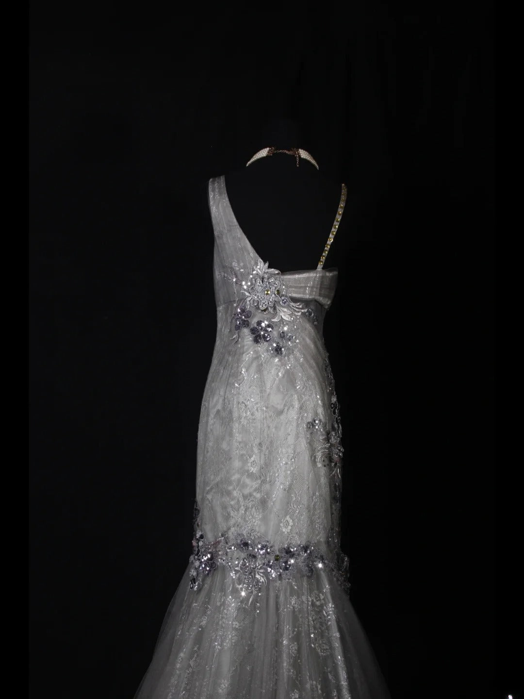 Robe de bal élégante années 1950, sirène, bretelles spaghetti, dentelle gris argenté ornée de perles, robe de soirée longue AS242