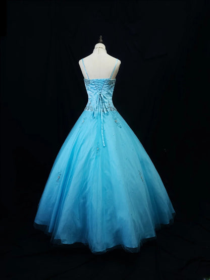 Pretty Ball Gown Spaghetti Strap Blue Tulle With Beading Corset Fitted Long 15 Quinceanera Dresses Photo Ideas Formal Outfit RB6099