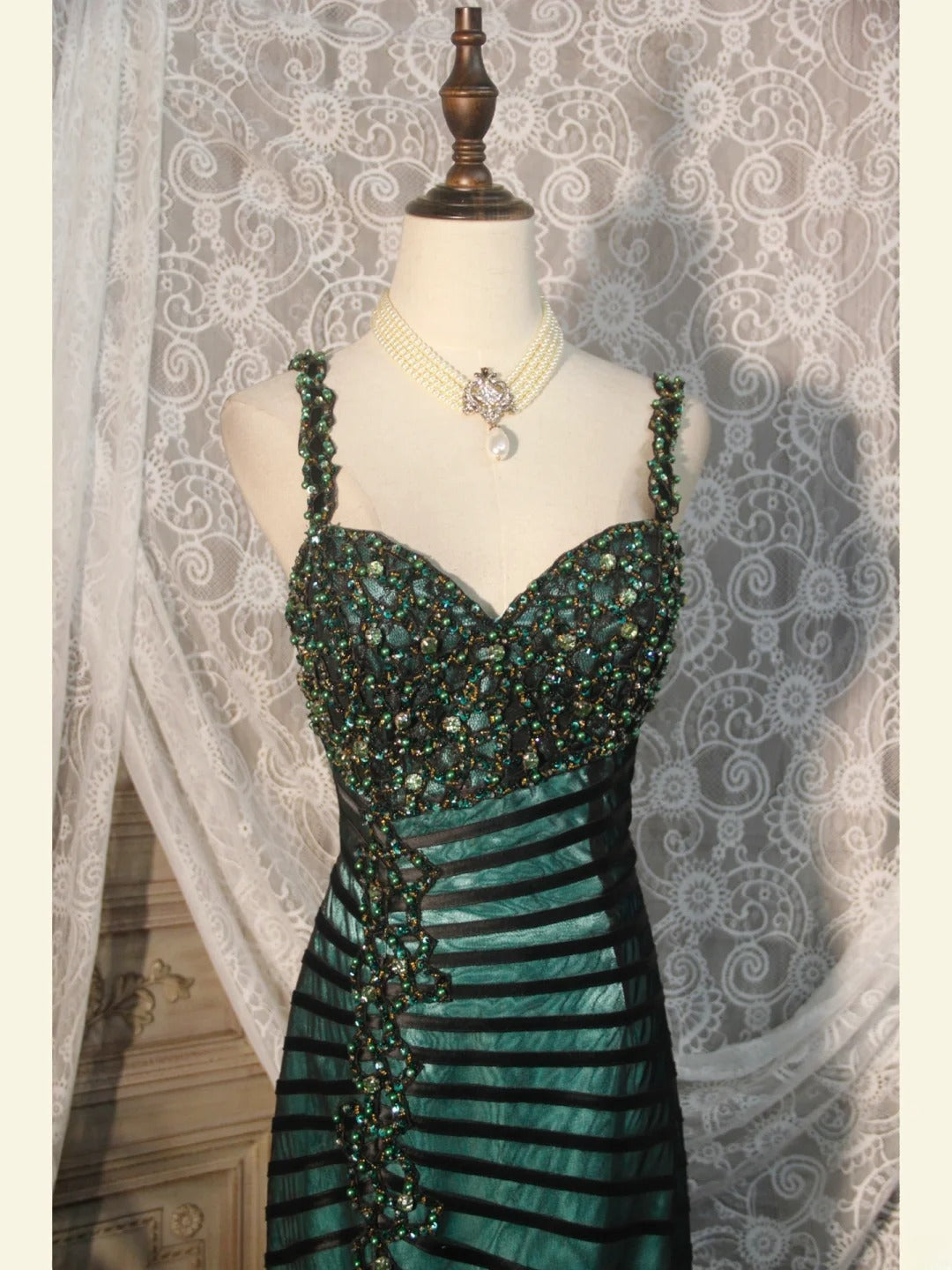 Elegantes Ballkleid im Stil der 1950er Jahre, Meerjungfrauen-Schnitt, Spaghettiträger, dunkelgrüner Tüll, langes Partykleid, Abendkleid AS250