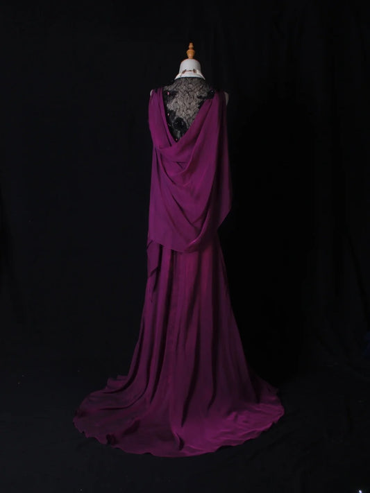 Robe de bal longue vintage sirène, haut noir en dentelle, corsage en mousseline orné d'appliques et de perles, idéale pour un 18e anniversaire. Modèle AS276.