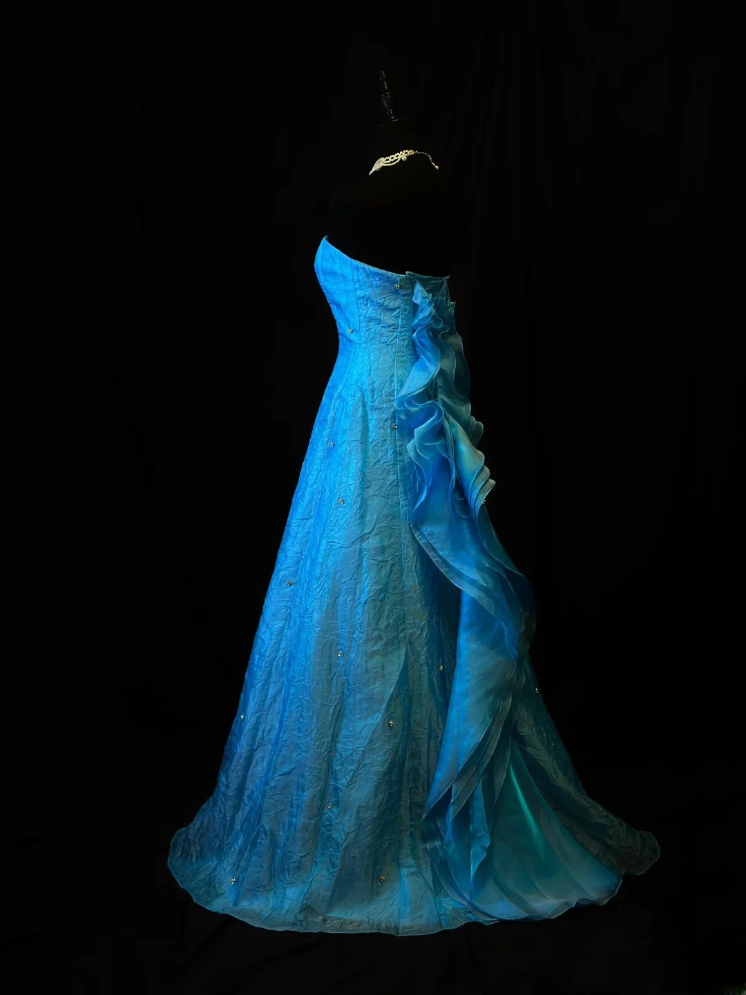 Modest Prom Dresses Ball Gown Strapless Blue With Ruffled Long Night Evening Formal Outfits RB6122