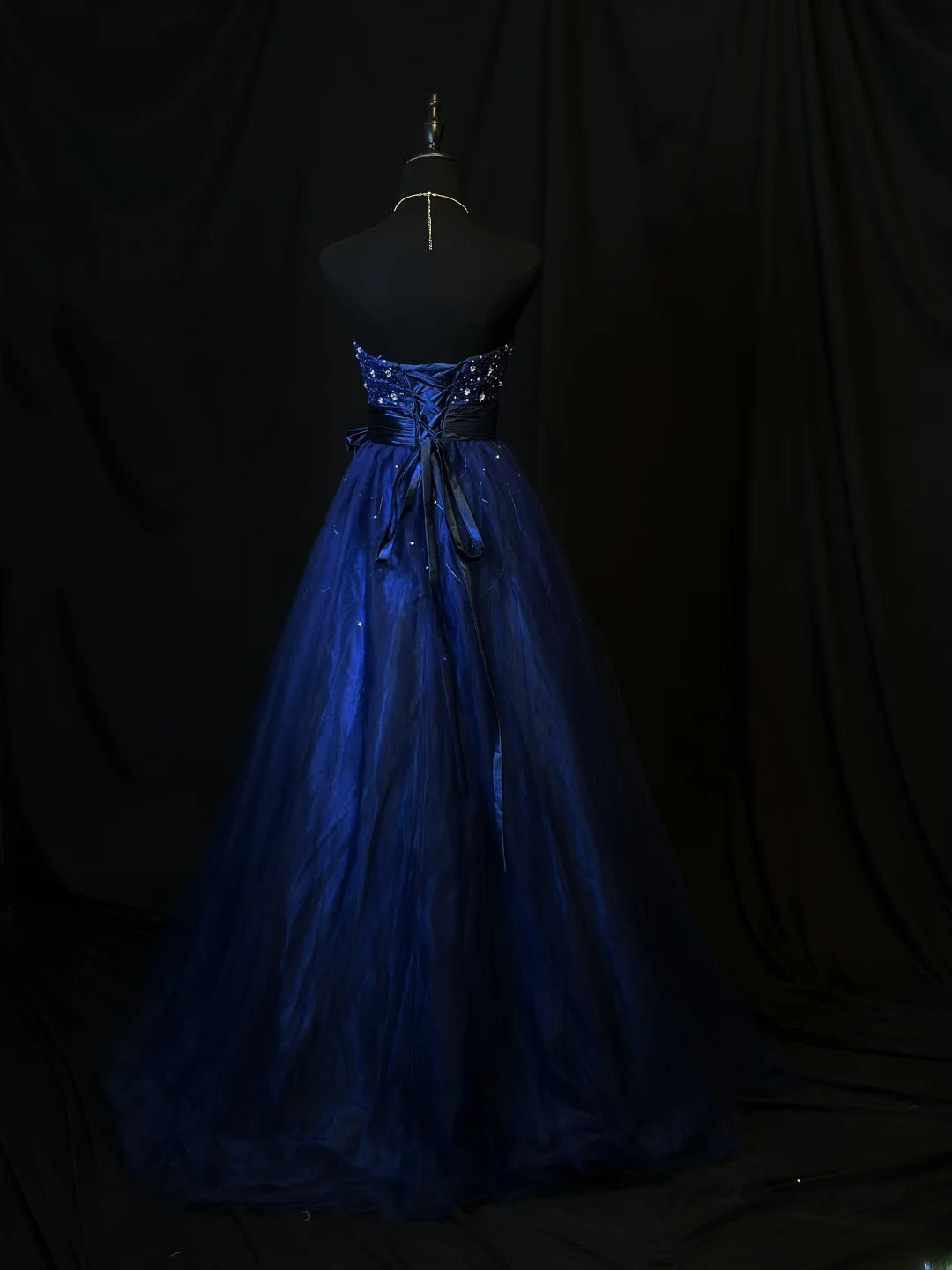 Modest Prom Dresses Ball Gown Sweetheart Royal Blue With Silver Beading Long Night Evening Formal Outfits RB6123