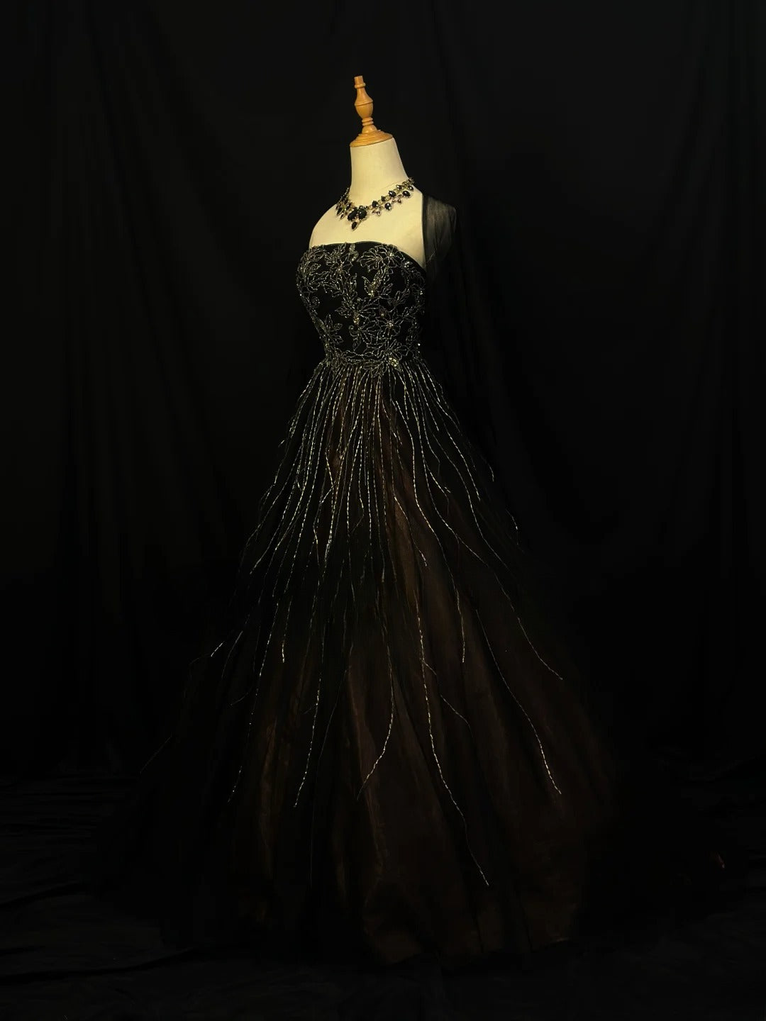 Vintage 90s Prom Dresses Ball Gown Strapless Black Tulle With Beading Cape Party Gown Formal Outfits RB6127