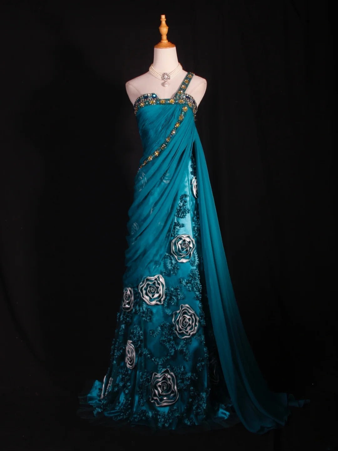 Retro-Abendkleid im Stil der 1960er Jahre: A-Linie, schulterfrei, aus Chiffon mit goldenen Perlen am Oberteil, Inspiration für das Outfit zum 22. Geburtstag, formelles Abendkleid AS294