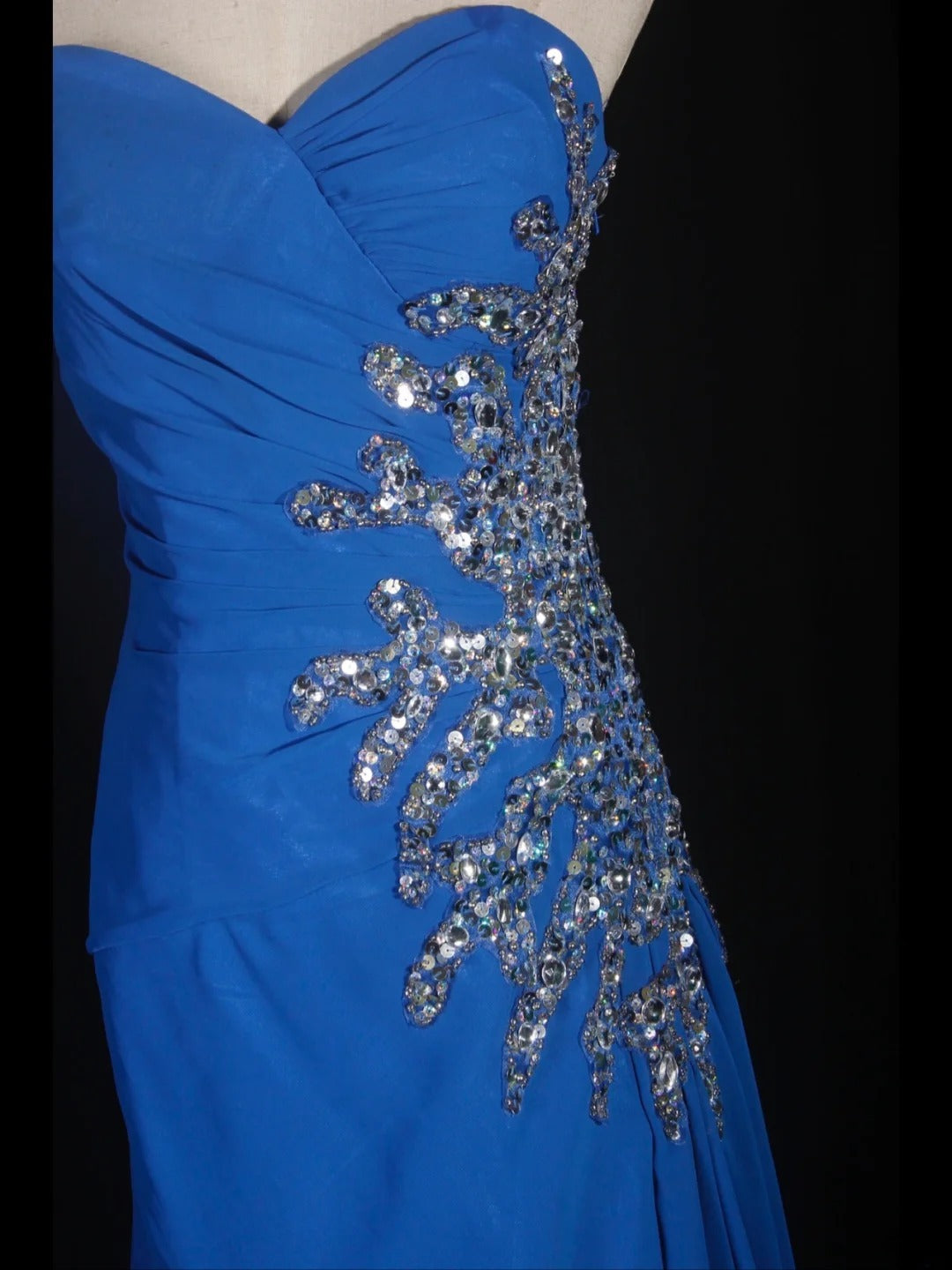 Retro-Meerjungfrauenkleid im Stil der 1960er Jahre: Königsblaues Chiffonkleid mit silbernen Perlen am Oberteil, langes Ballkleid, Inspiration für den 22. Geburtstag, formelles Abendkleid AS300