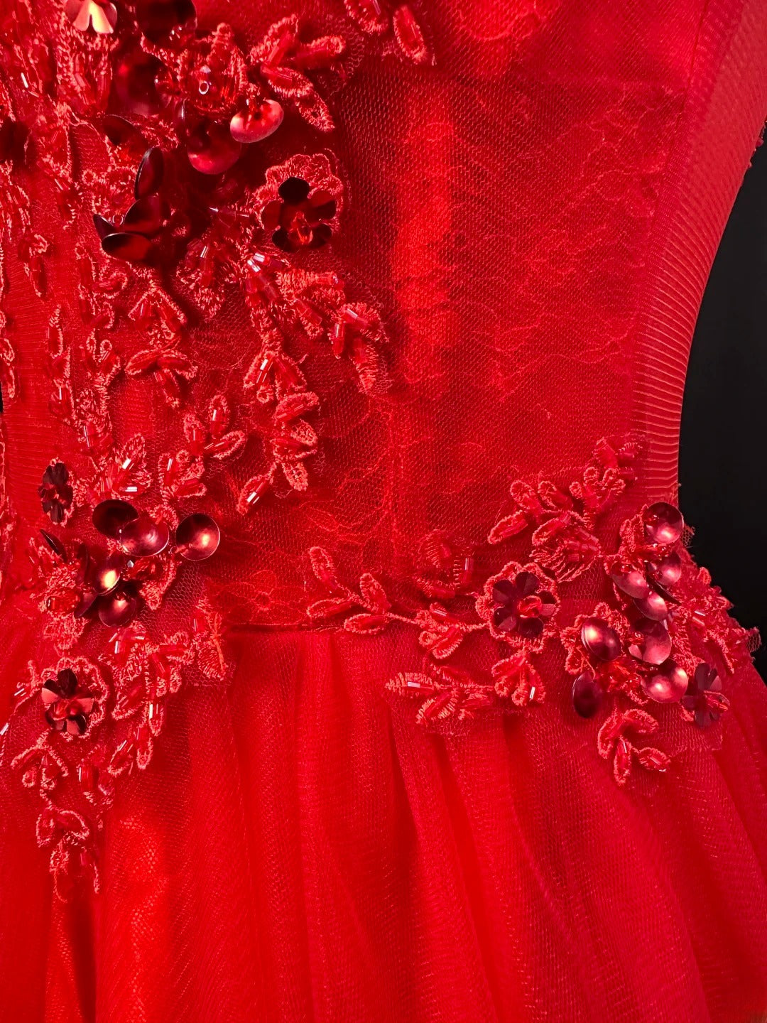 Modest Prom Dresses Ball Gown Scoop Red Tulle With Appliqued Night Evening Formal Outfits RB6158