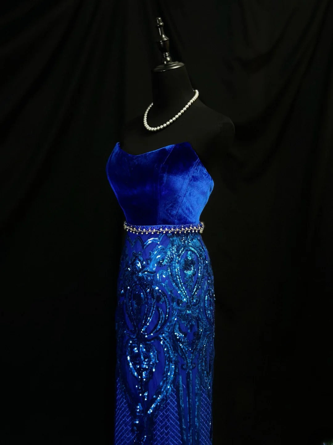 Modest Prom Dresses Mermaid Strapless Royal Blue Velvet Sequin With Beading Long Night Evening Formal Outfits RB6140