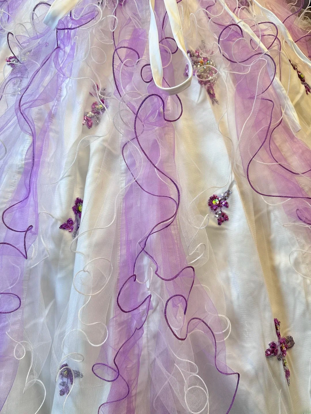 Pretty Ball Gown Strapless Lilac Tulle With Jacket Fitted Corset Back Long 15 Quinceanera Dresses Photo Ideas Formal Outfit RB6142